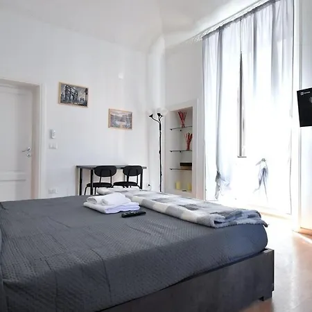 Due Passi Dal Cupolone - Al Centro Apartmán Řím